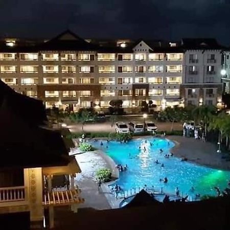 Cozy 2Br With Free Pool Beside Sm City Mall Davao Exterior photo